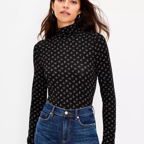 Loft Bow Turtleneck Top - Picture 4 of 5